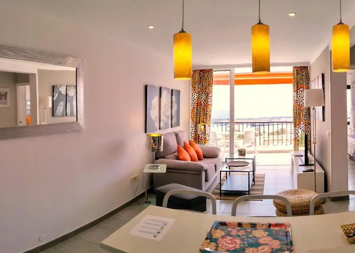 Cristianos Orange Trees Vue Panoramique Los Cristianos (Tenerife)